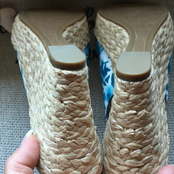 ALFANI WEDGE SHOES NWOT - Picture 5 of 8